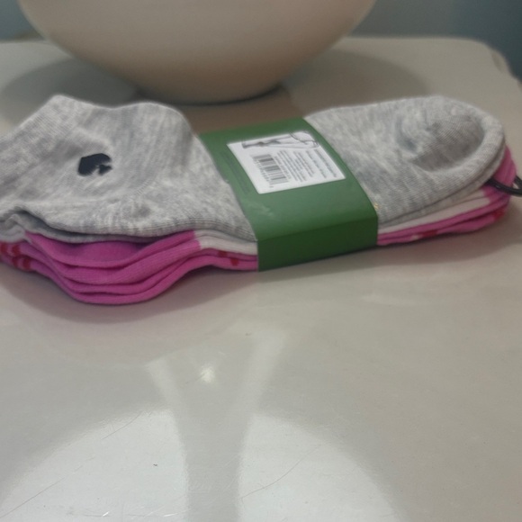 💕Kate Spade 3 Pairs Pink Socks with Heart Design Grey solid, White - Picture 10 of 14